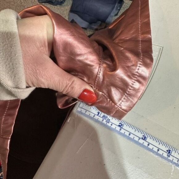 By the Way Hazel Hot Short Pink Metallic Shorts Faux Leather Size Small Concert - Picture 7 of 9